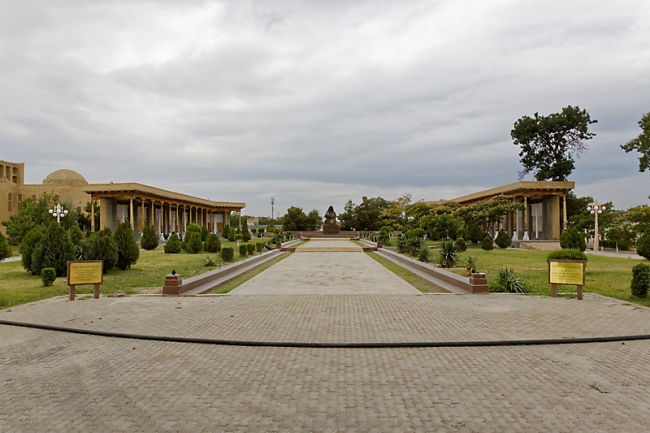 Madrasas Abduloxon et Modarixon-002